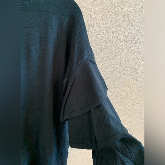 Olivaceous Black Top With Triple Bell Sleeves NWT🌴 - Picture 3 of 7